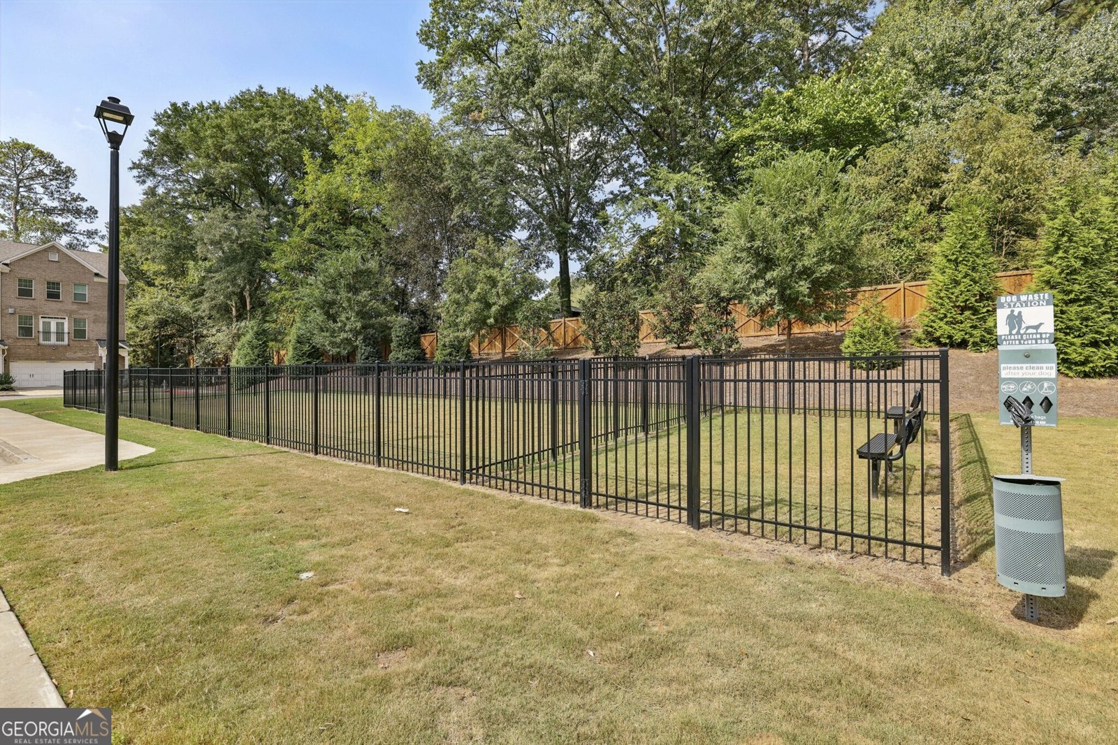 2530 Clairebrooke Bend Atlanta - 37