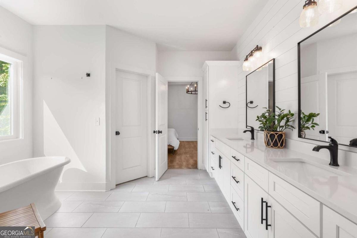 3127 Cherry Blossom Lane Atlanta - 29