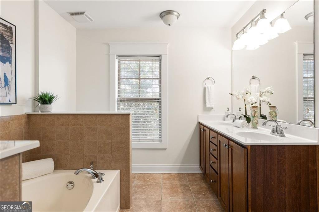 655 Mead Street Atlanta - 16