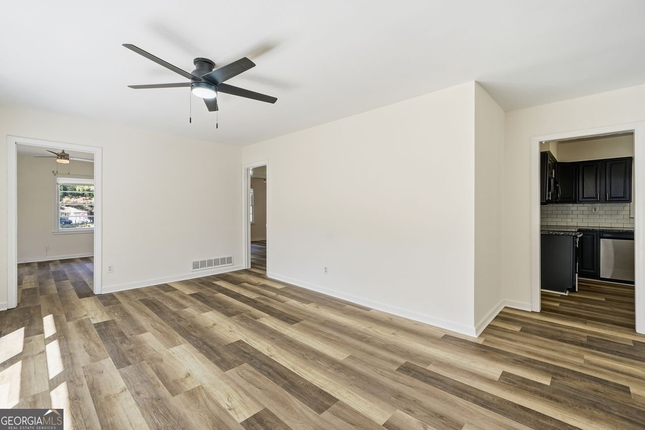 2564 RIGGS Drive Atlanta - 11