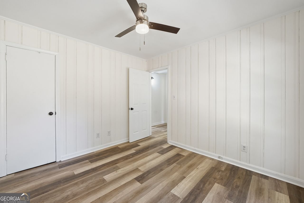 2564 RIGGS Drive Atlanta - 18