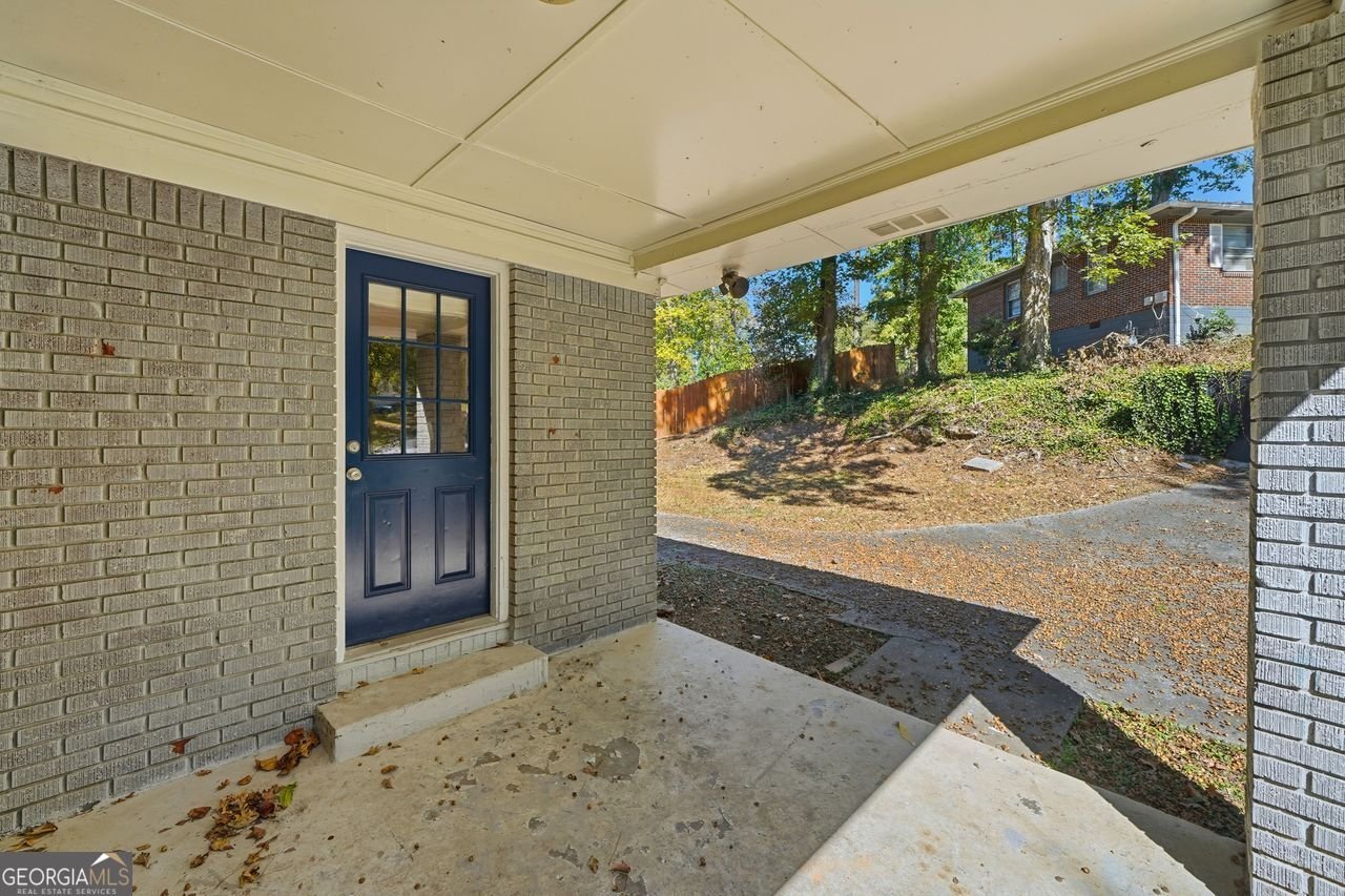 2564 RIGGS Drive Atlanta - 38