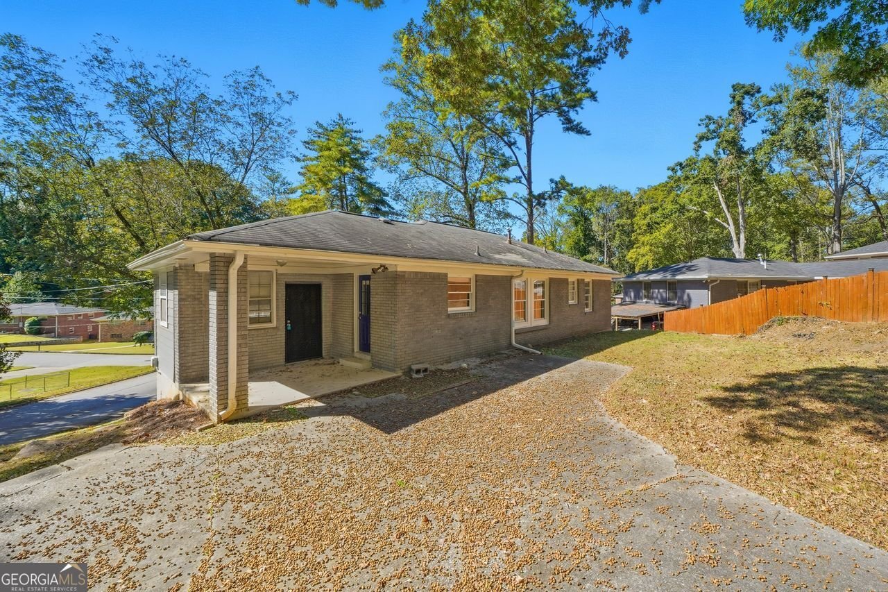 2564 RIGGS Drive Atlanta - 42