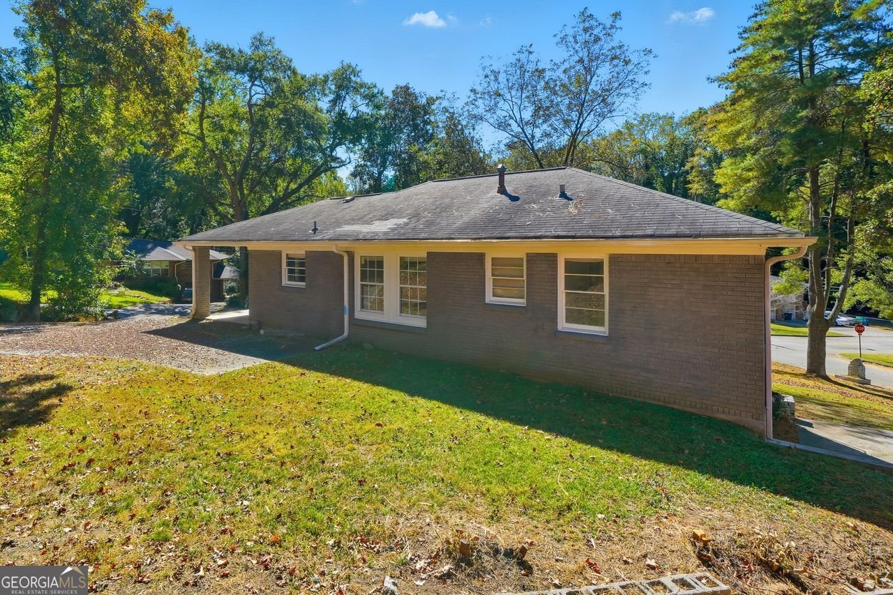 2564 RIGGS Drive Atlanta - 44