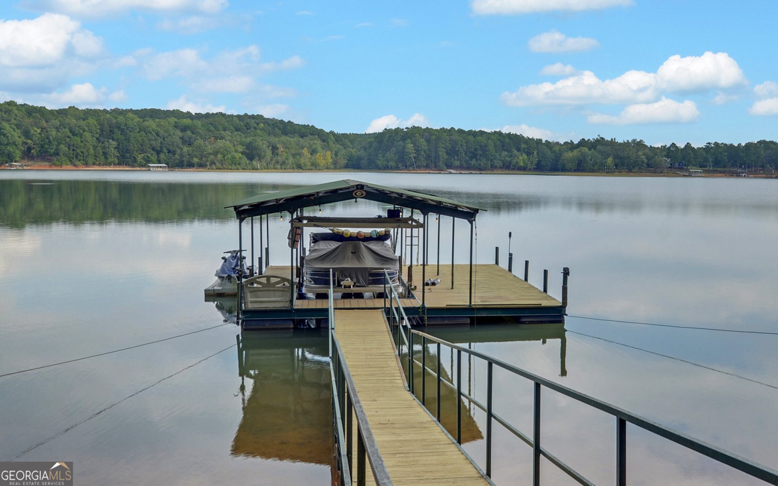 120 Ridgemore Circle Toccoa - main photo