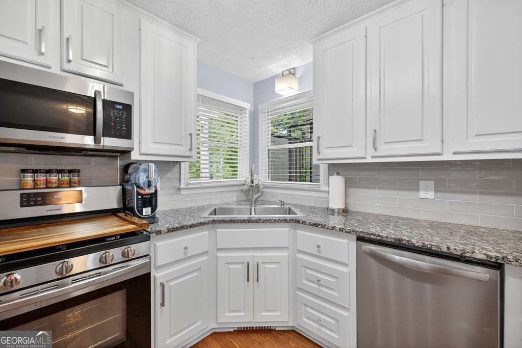 2970 Waverly Place Drive Dacula - 17