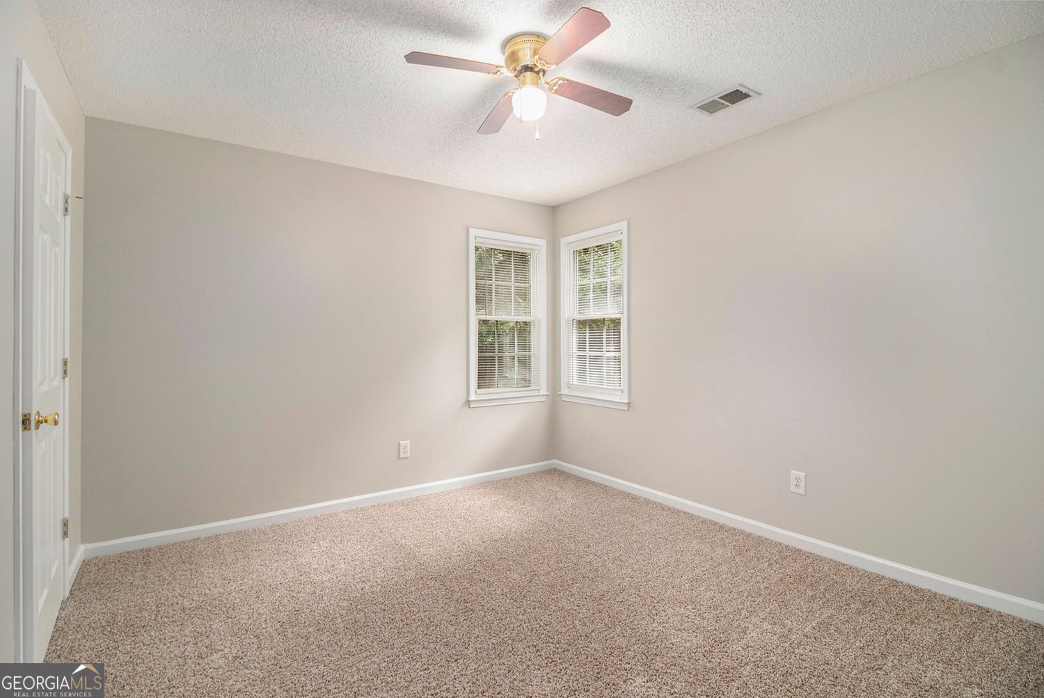160 Warrenton Drive Douglasville - 17