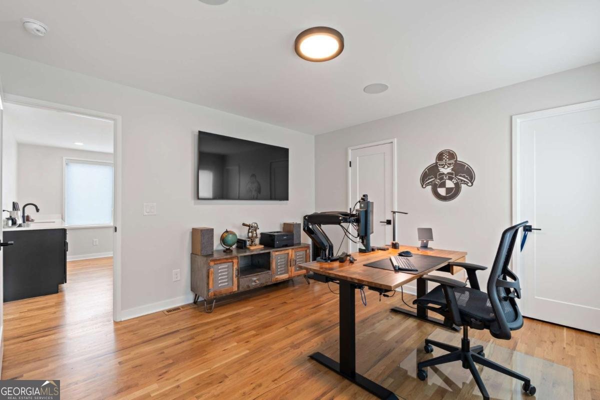 664 B Timm Valley Road Atlanta - 11