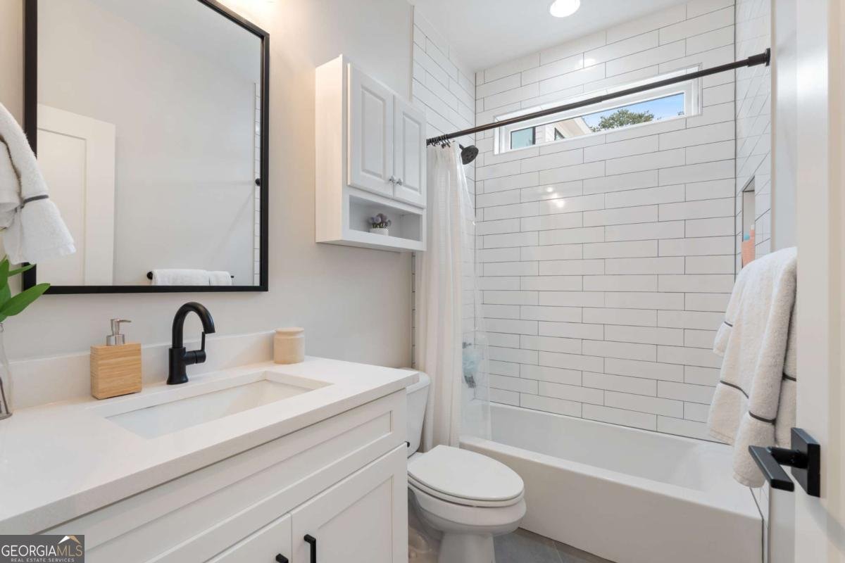 664 B Timm Valley Road Atlanta - 4