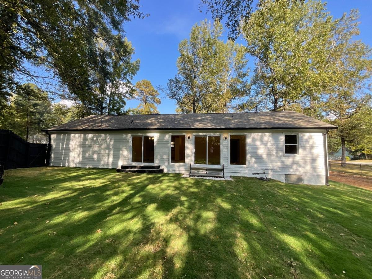 70 Ridgewood Trail Stockbridge - 10