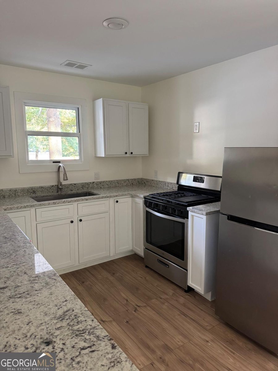 70 Ridgewood Trail Stockbridge - 2