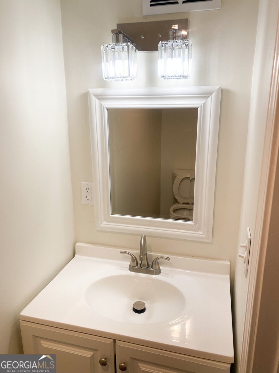 7010 Oakhill Circle Austell - 11