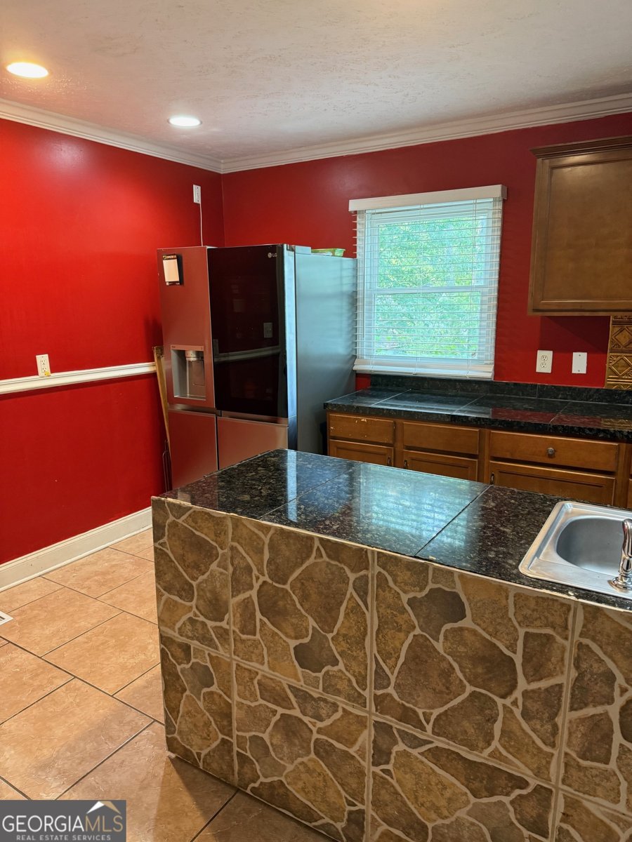 586 COMMERCIAL Avenue Atlanta - 7