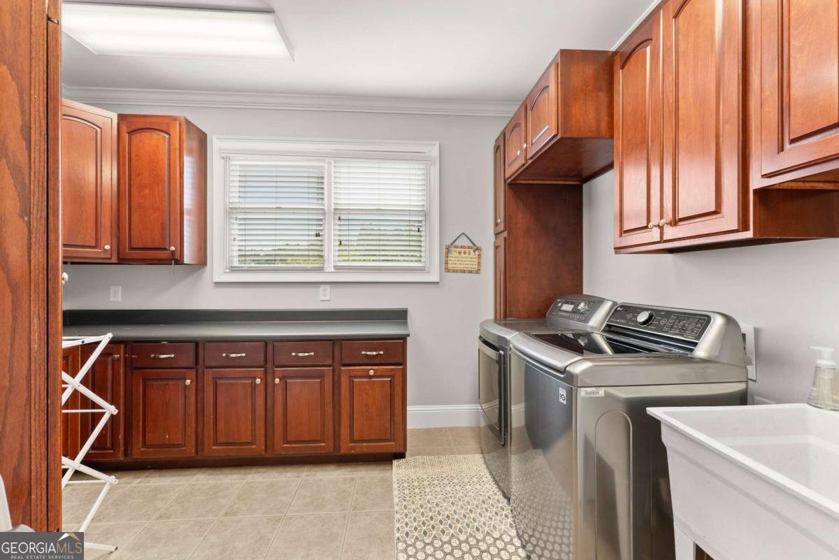 4467 Tall Hickory Trail Gainesville - 34