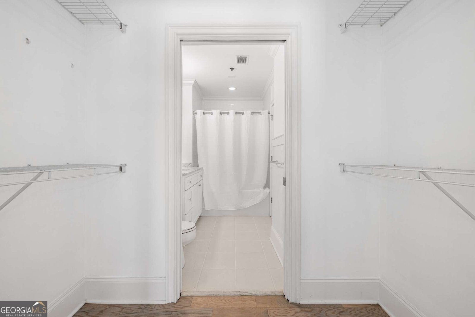 2255 Peachtree Road Atlanta - 21