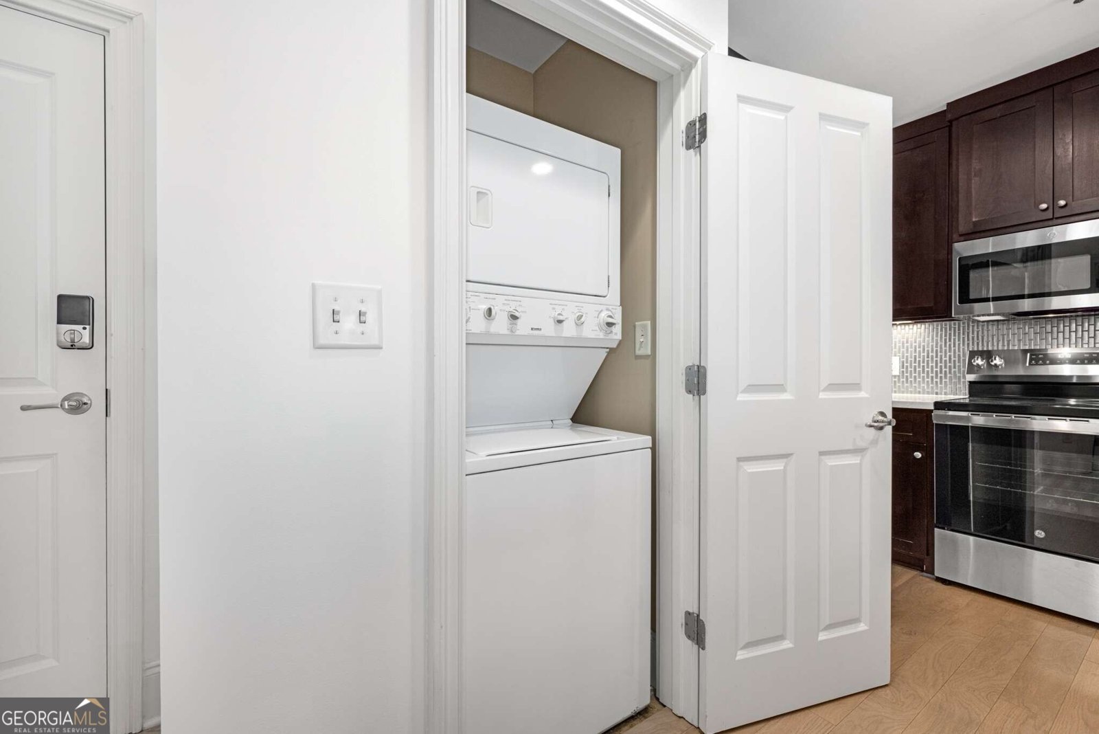 2255 Peachtree Road Atlanta - 23