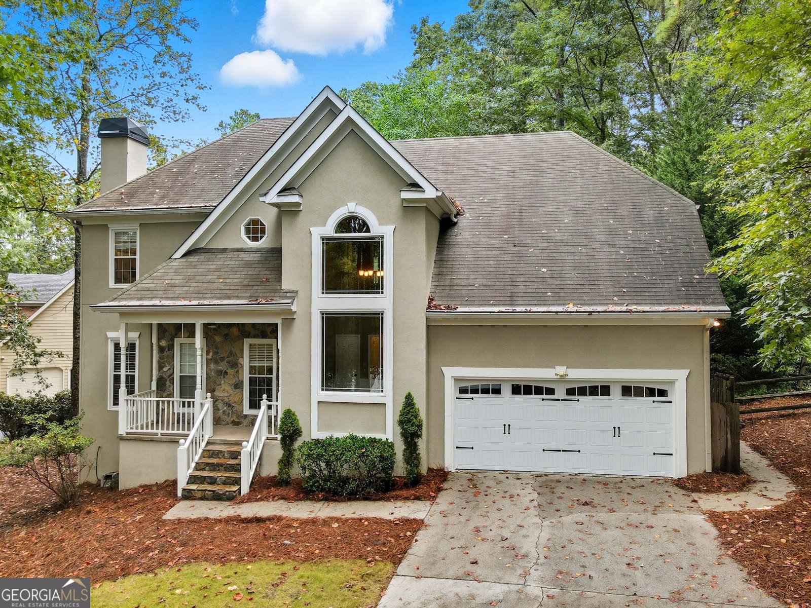 201 Colonial Drive Woodstock - 1