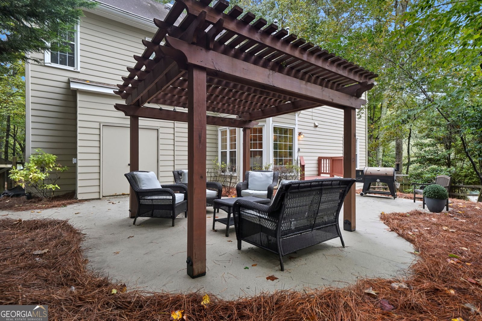 201 Colonial Drive Woodstock - 14