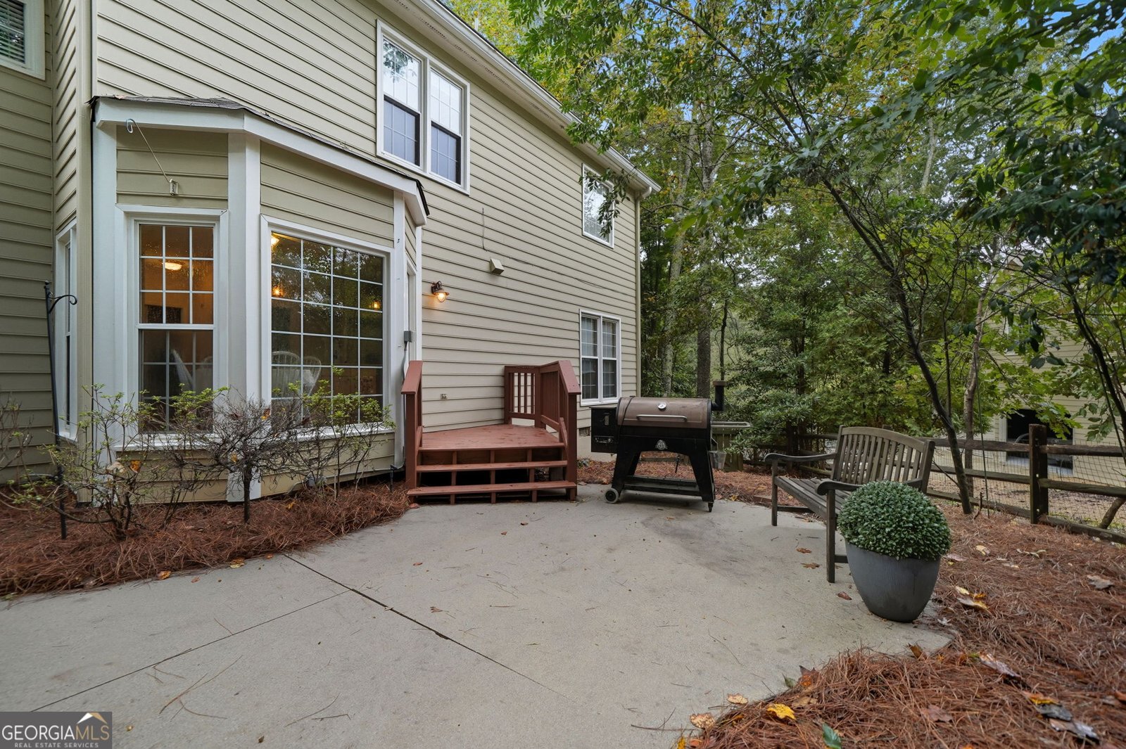 201 Colonial Drive Woodstock - 15