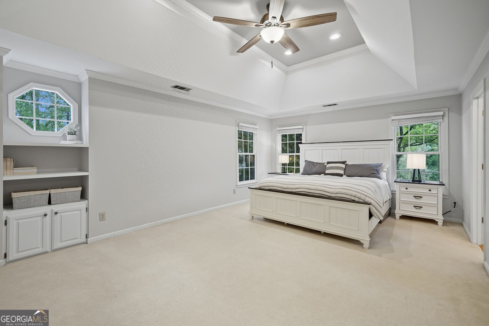 201 Colonial Drive Woodstock - 16