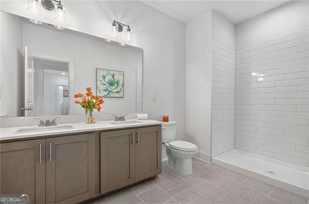 972 Homepark Circle Buford - 4