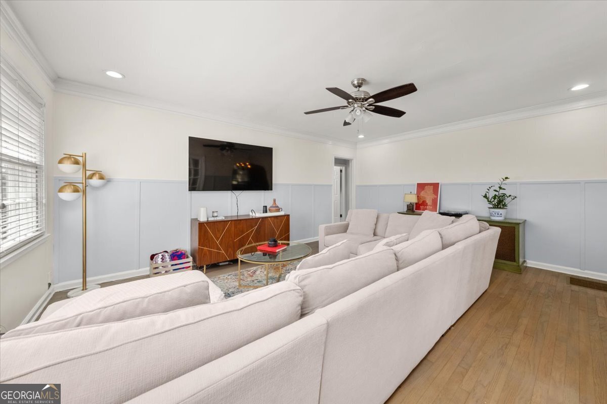 1649 Beecher Street Atlanta - 3