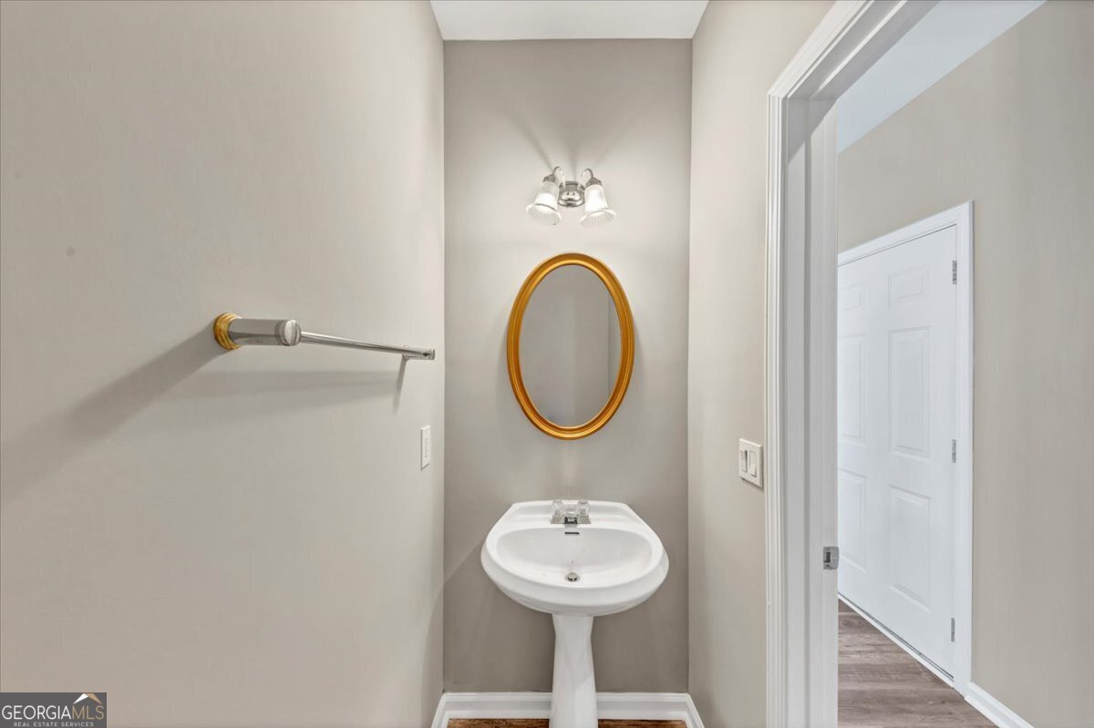 660 MAPLE CREST Drive Lawrenceville - 17