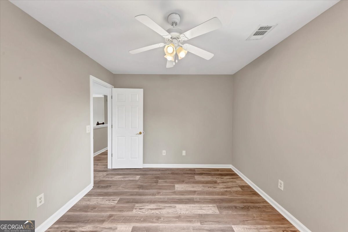 660 MAPLE CREST Drive Lawrenceville - 22