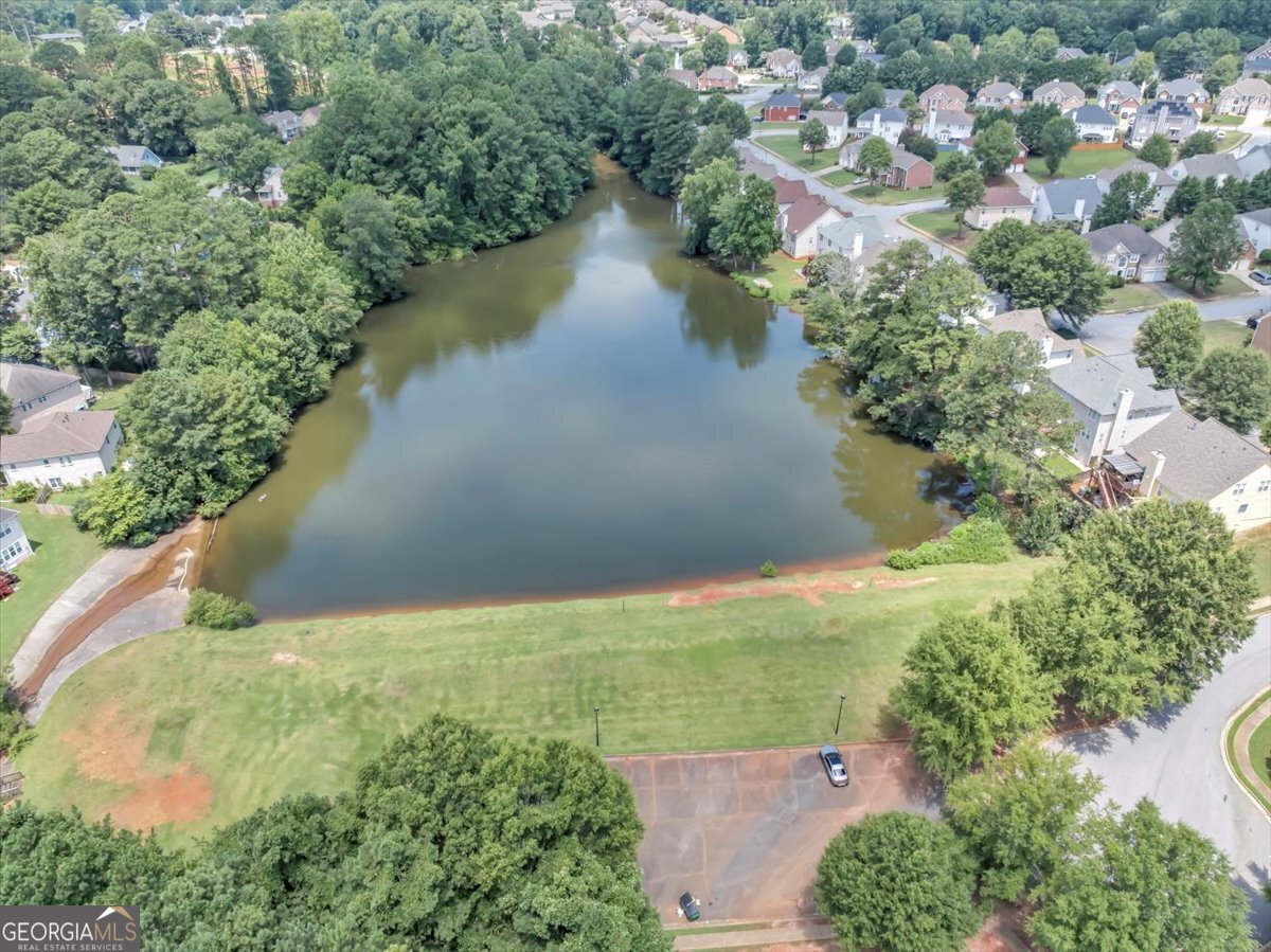 660 MAPLE CREST Drive Lawrenceville - 39