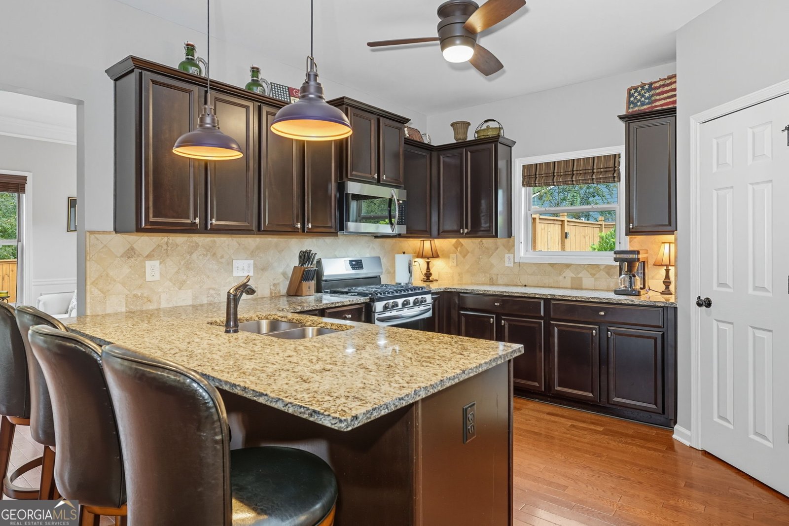 129 Haleys Circle Woodstock - 2