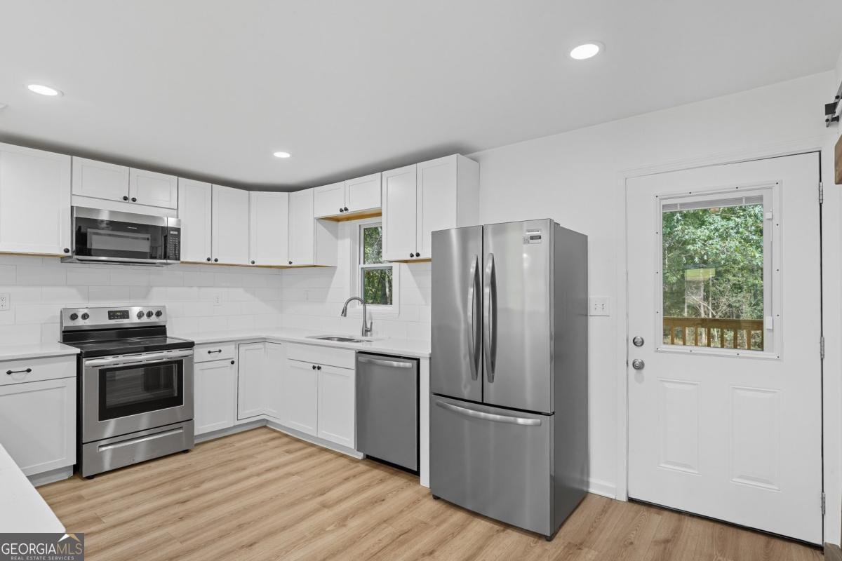 172 White Rose Lane Temple - 10