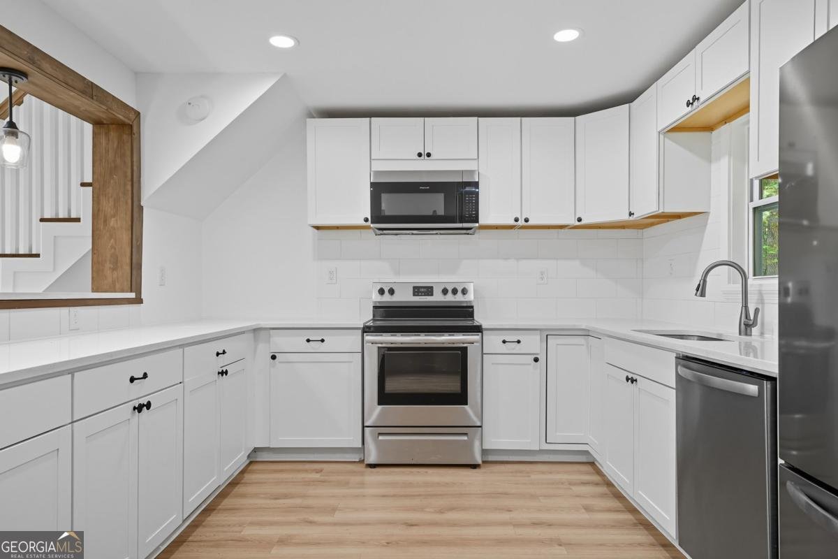 172 White Rose Lane Temple - 11