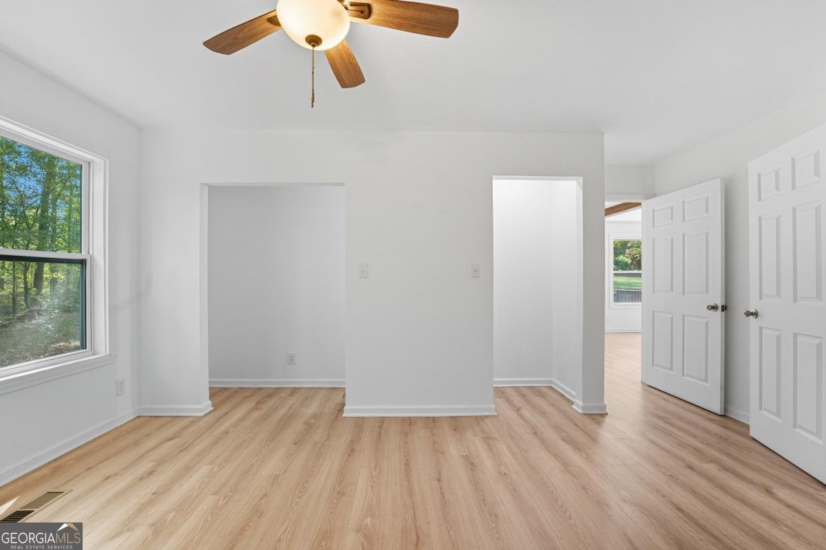 172 White Rose Lane Temple - 24