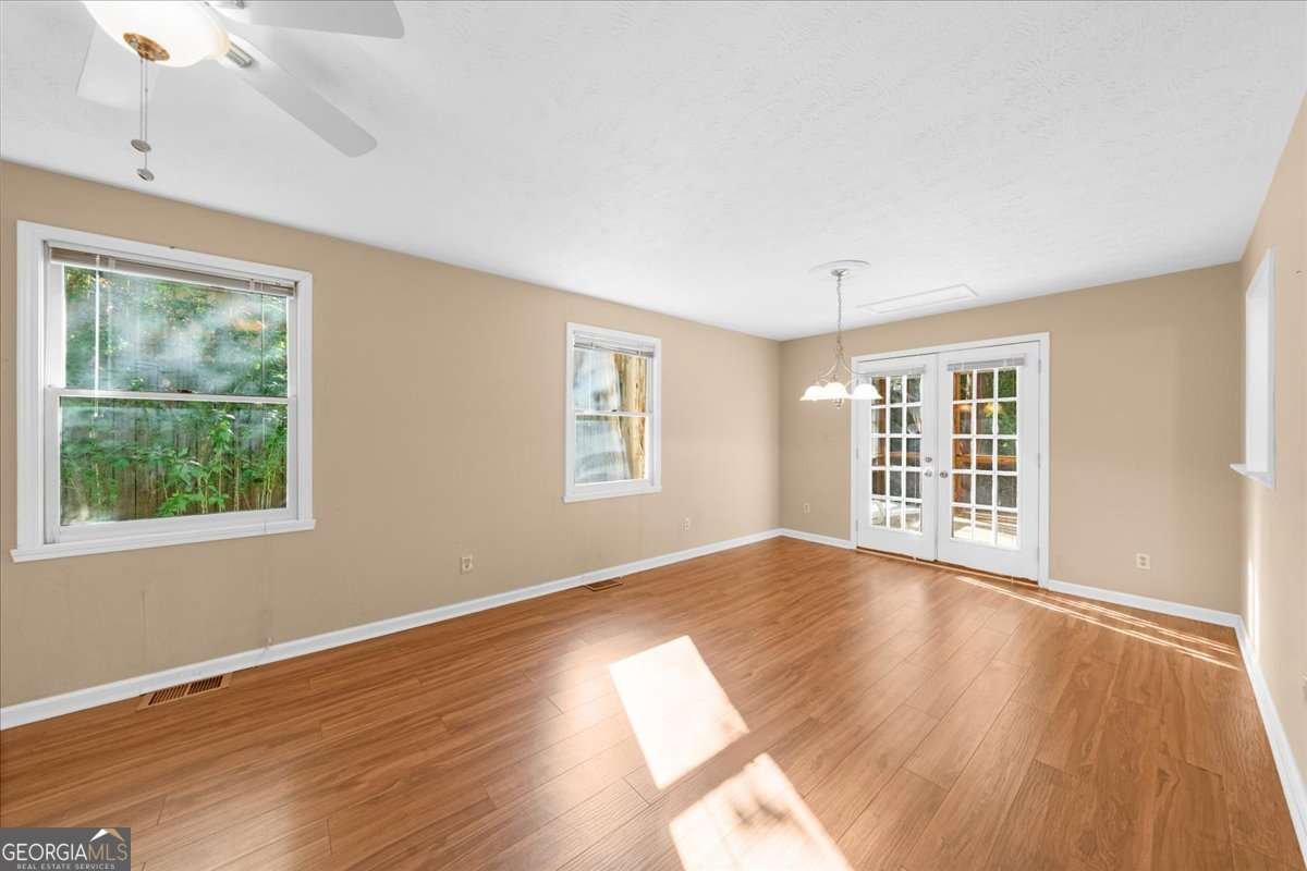 5660 Mercedes Drive Cumming - 23