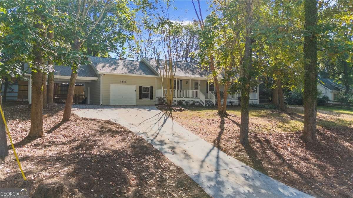 5660 Mercedes Drive Cumming - 53