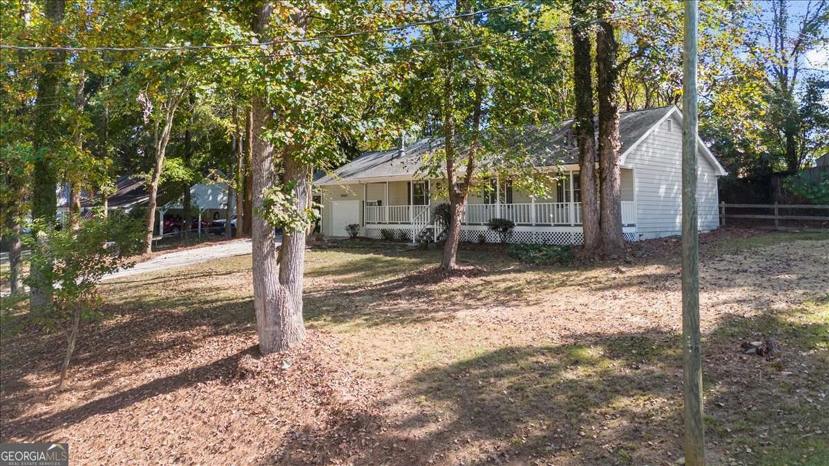 5660 Mercedes Drive Cumming - 56