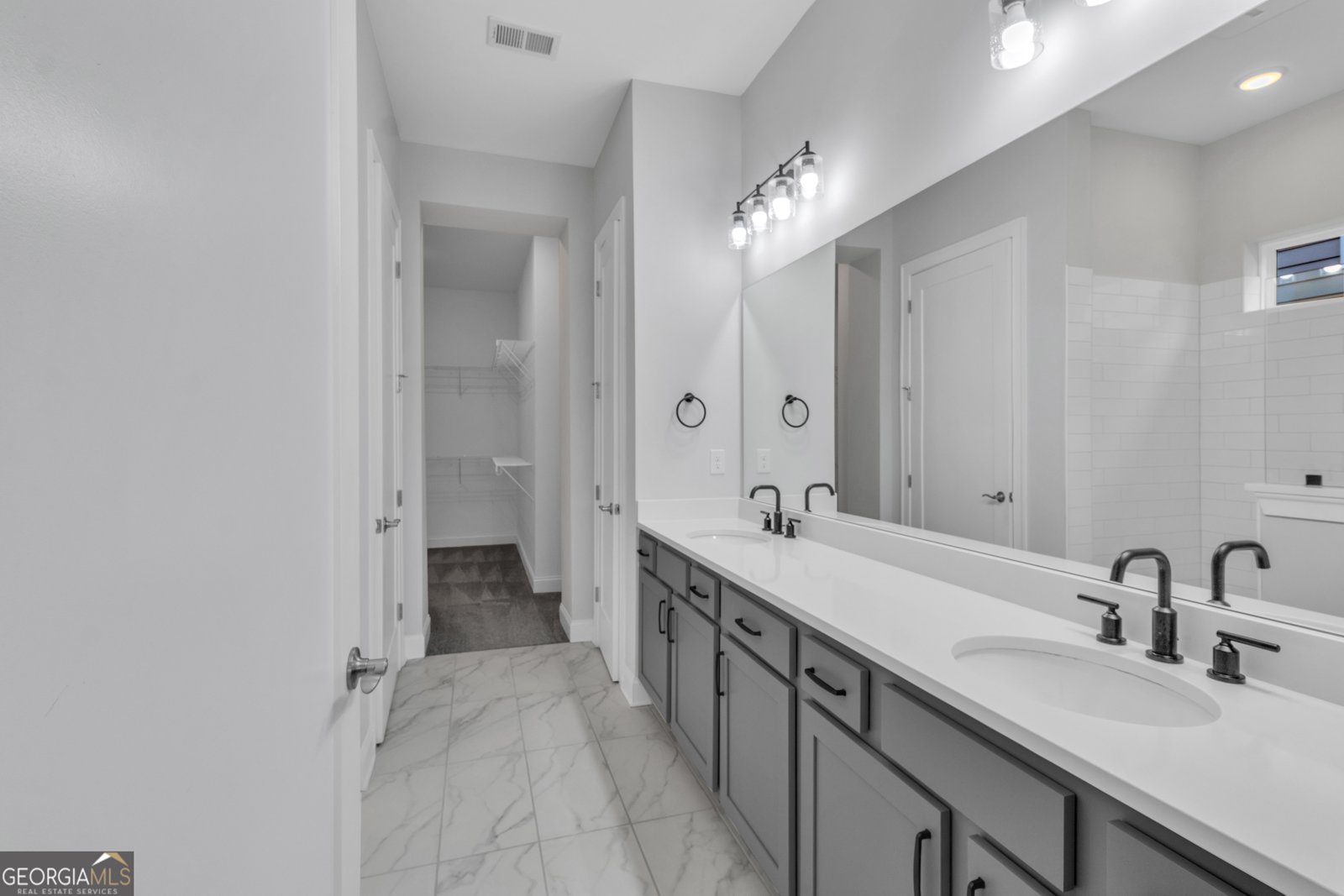 6813 Bungalow Road Flowery Branch - 17