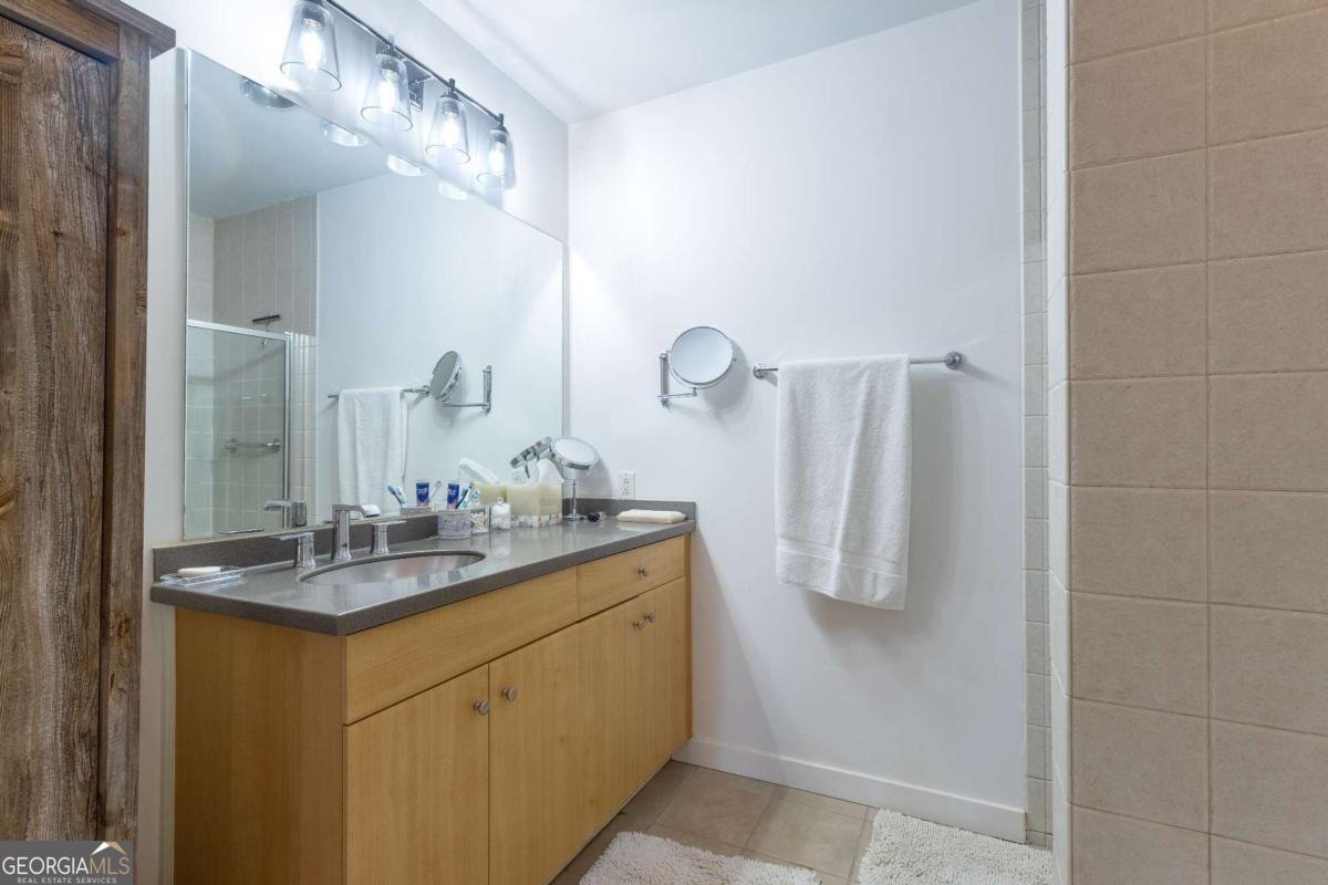 660 Glen Iris Drive Atlanta - 17
