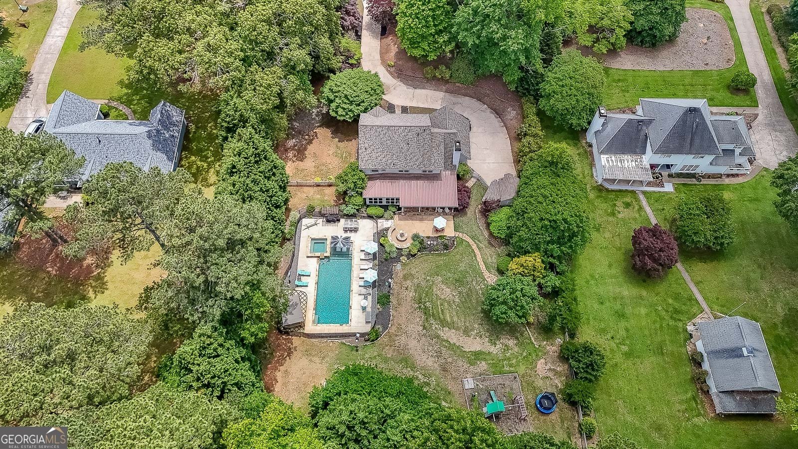 4135 Creekwood Drive Cumming - 37