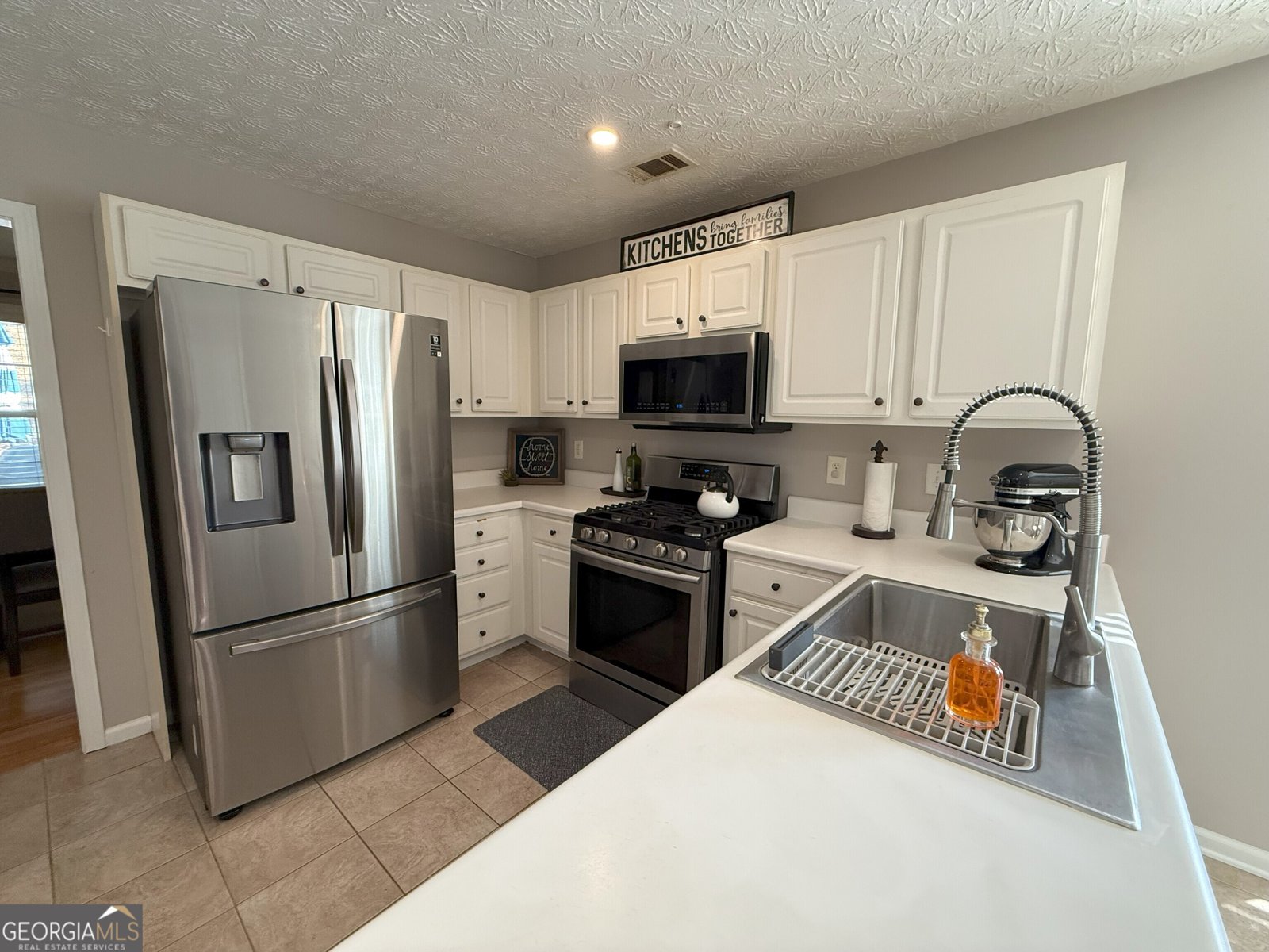 945 James Ridge Drive Lawrenceville - 18
