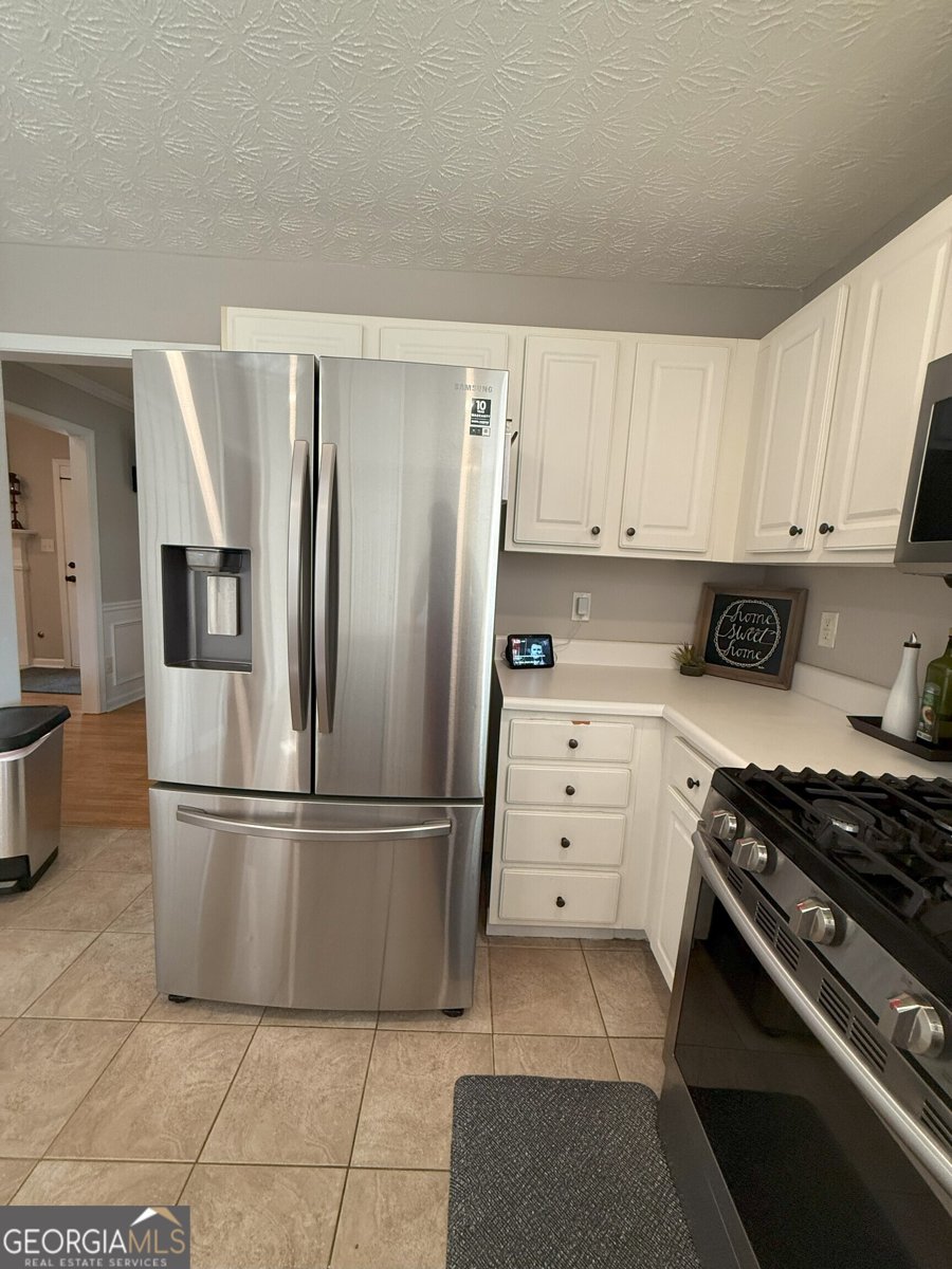 945 James Ridge Drive Lawrenceville - 19