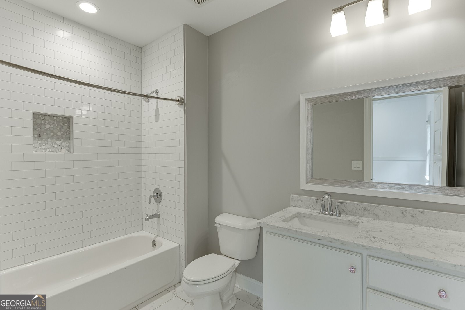 5047 Pointer Ridge Flowery Branch - 13