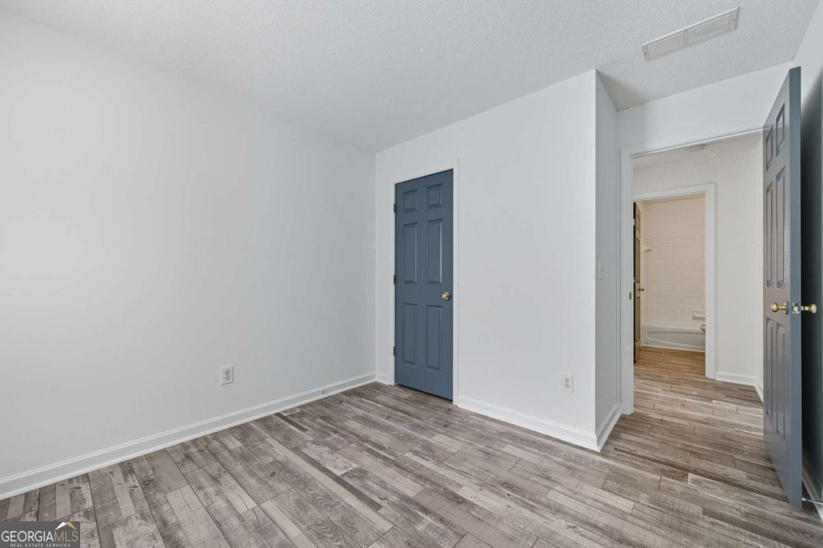 1503 Korona Court Woodstock - 24