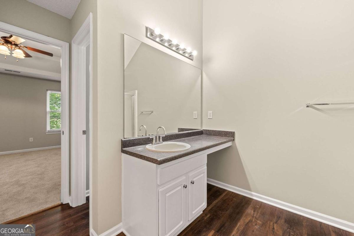 1086 Erie Circle Stone Mountain - 19