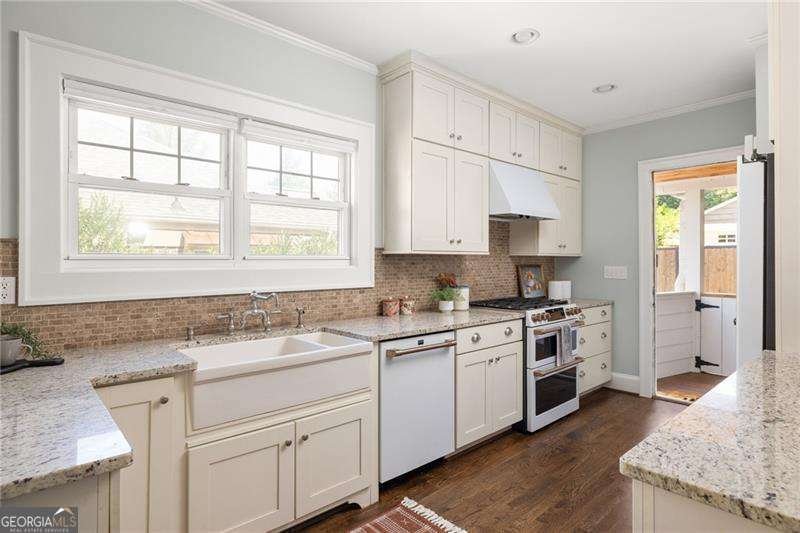 455 Claire Drive Atlanta - 3