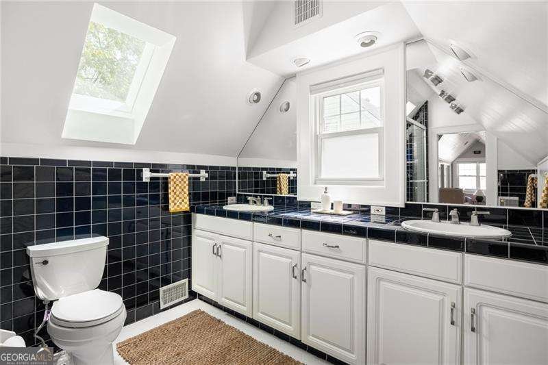 455 Claire Drive Atlanta - 34