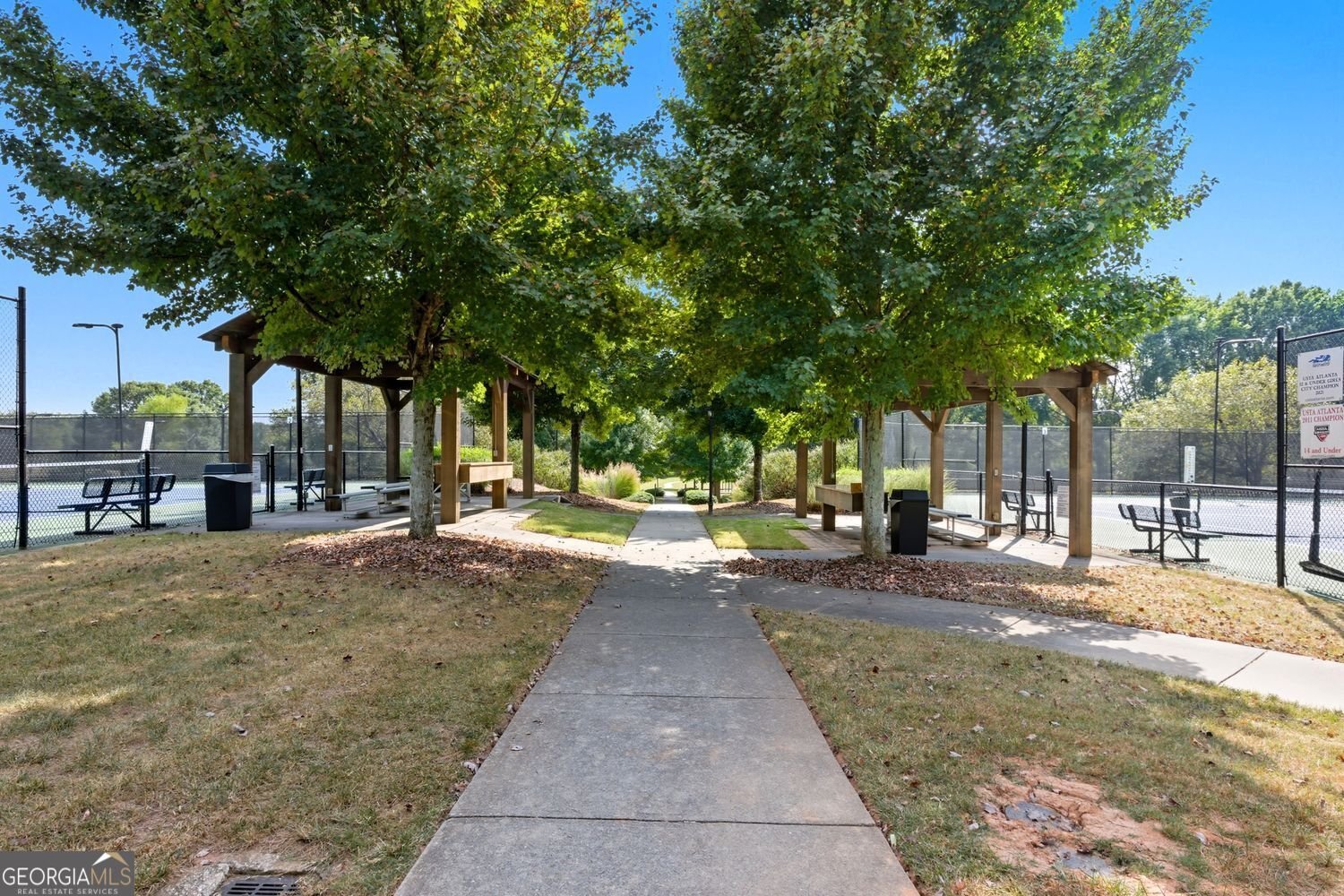 1094 Meadow Bluff Terrace Suwanee - 58