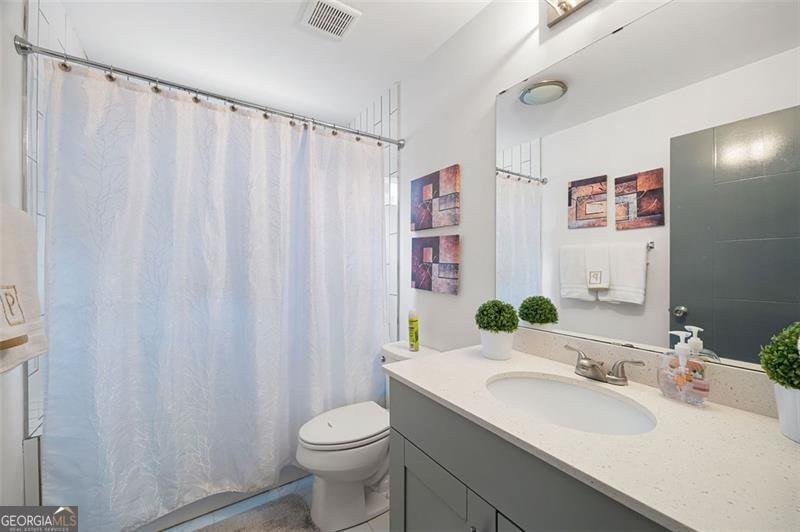 1463 MACKLONE Street Atlanta - 32