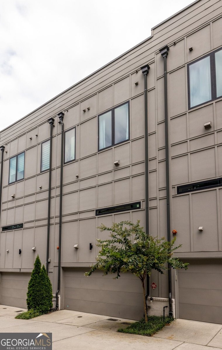 550 Highland Avenue Atlanta - 33