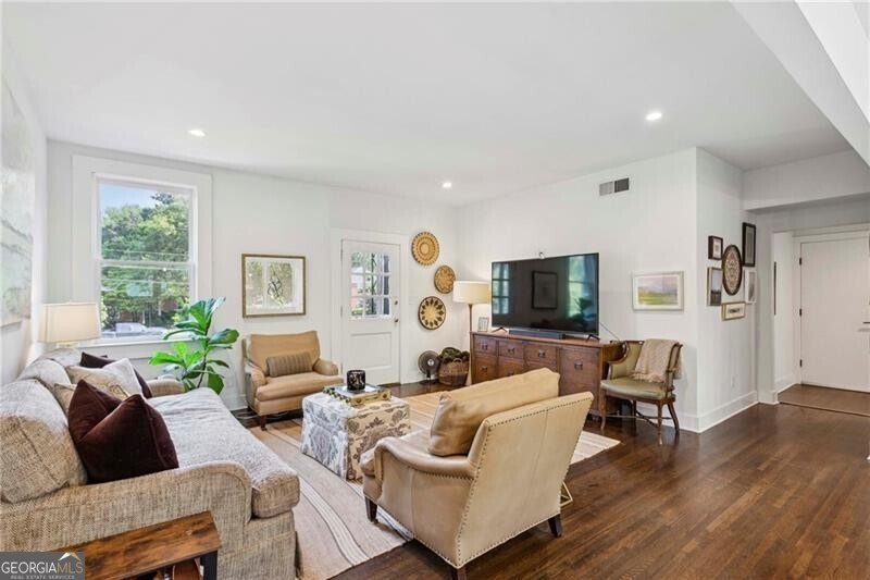 120 Peachtree Memorial Drive Atlanta - 3